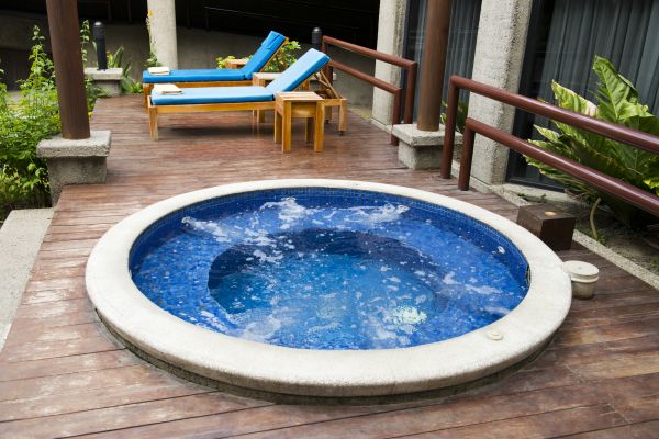 Cost of Hot Tub Deck Construction in Leander