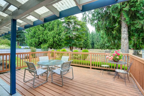 Cost of Deck Carpentry Service in Leander